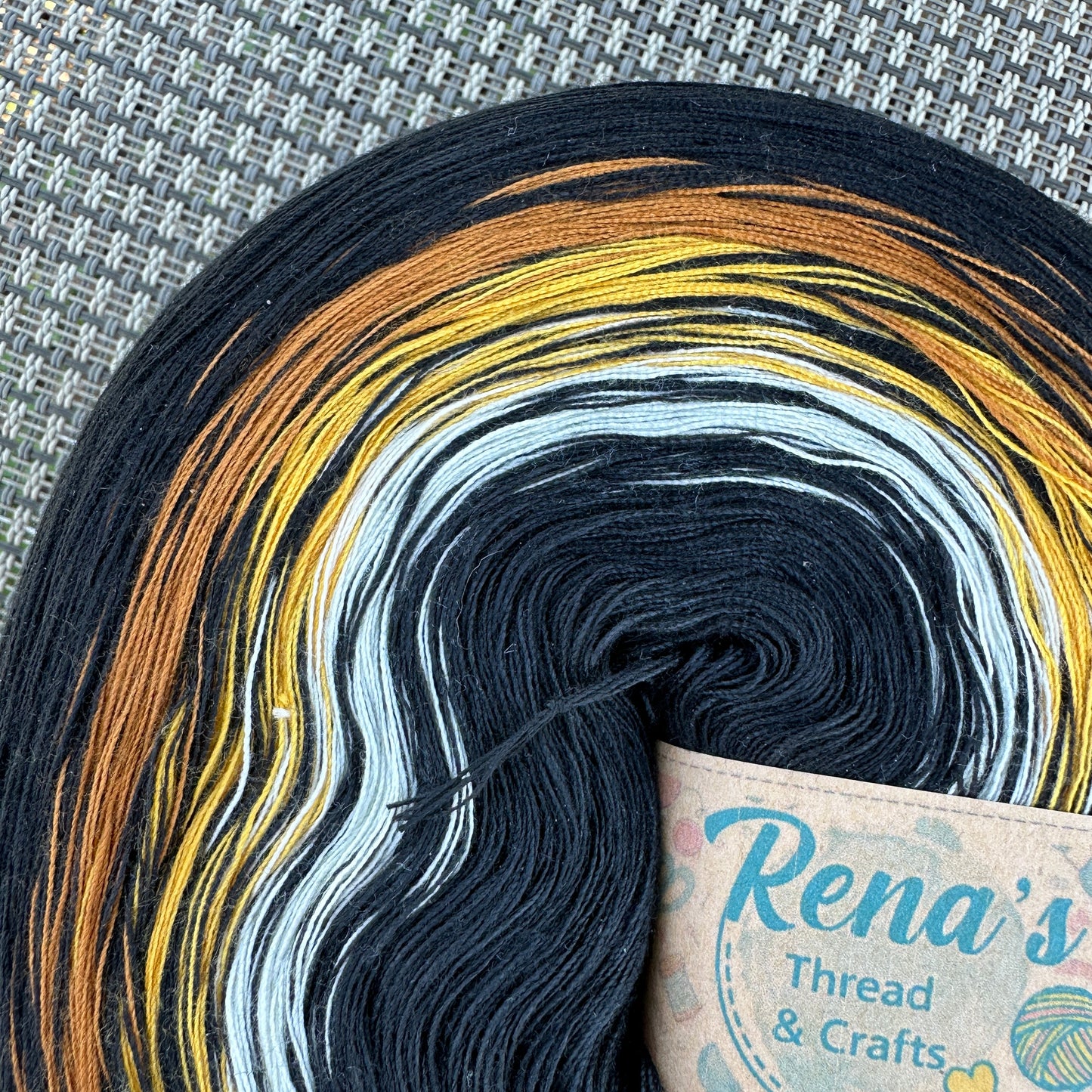 Tiger inspired 4PLY Polyester Gradient Yarn Cake - Rena'sThreadandCrafts