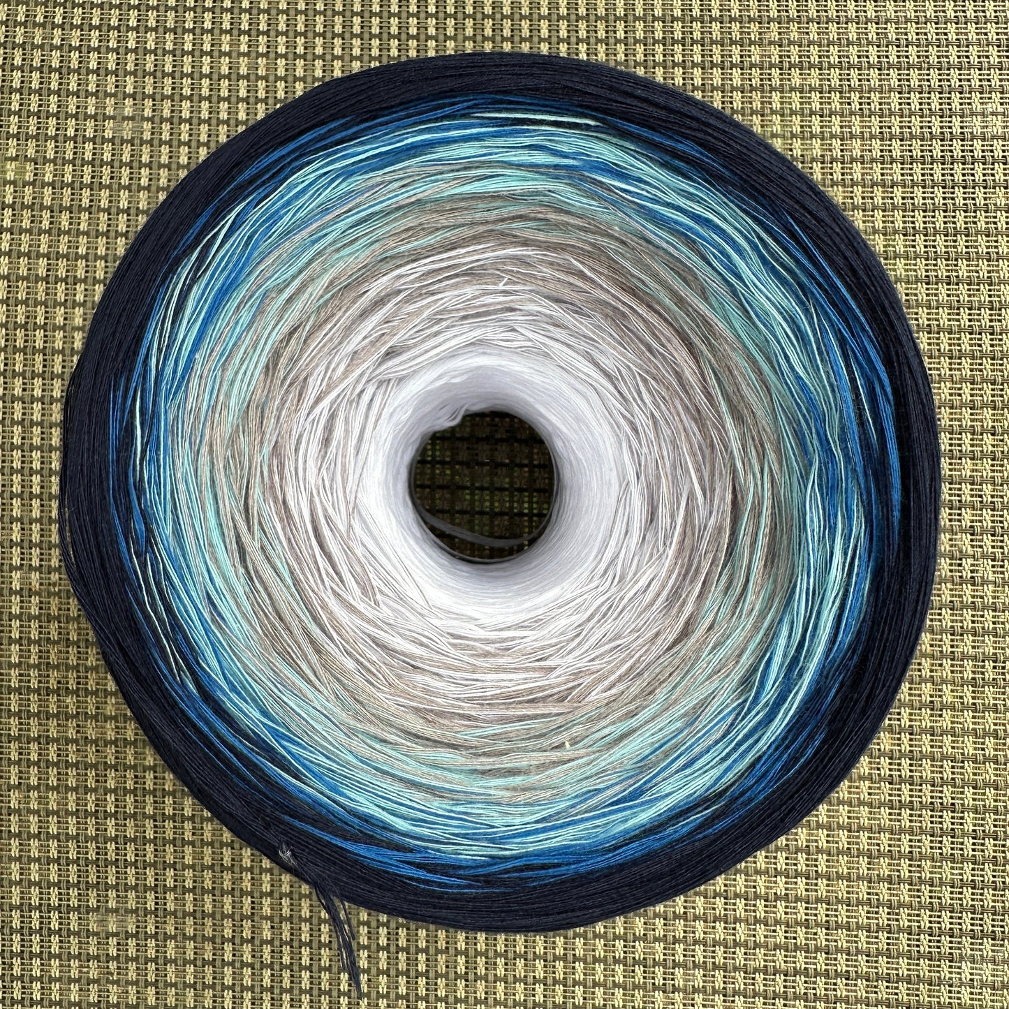 Blue Water 8PLY Cotton Gradient Cake Yarn-Cotton Yarn, 8PLY-Rena'sThreadandCrafts-Rena&#39;sThreadandCrafts