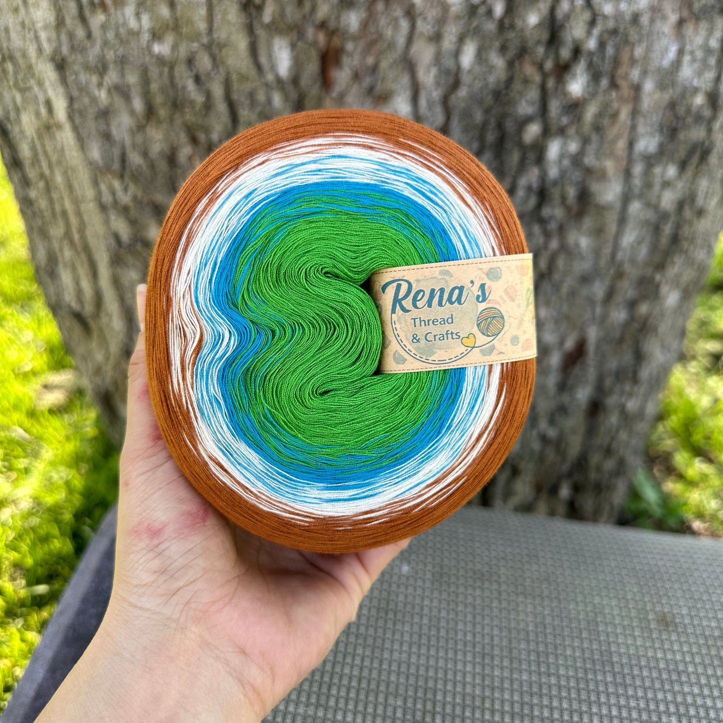 Isla, Polyester Gradient Yarn