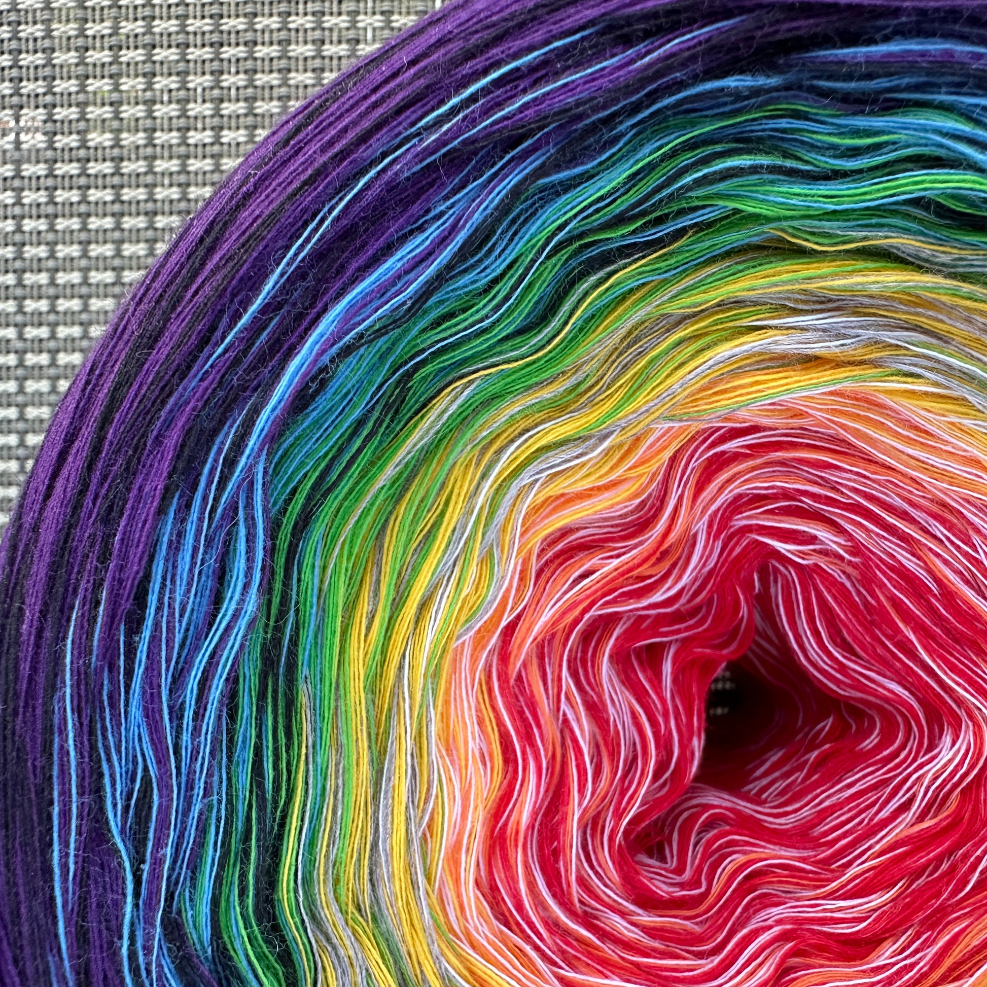 Thryss Rainbow, Gradient Cotton Natural Fiber Yarn